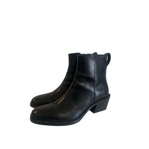 Steve Madden Richie Black Leather Mens Boots Casual Chelsea Sz 9 - tiny scuff